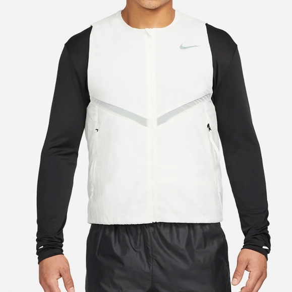 Nike Storm-FIT ADV Run Division 2 in 1 Vest Jacket Light Windbreaker - Picture 9 of 16